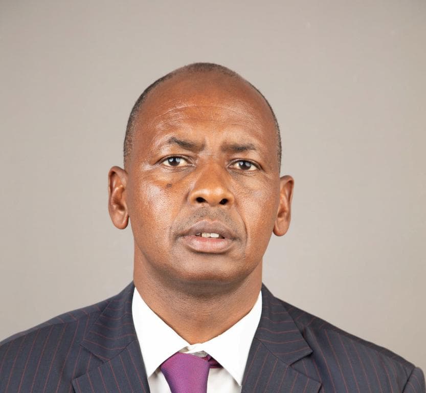 Sunkuiya, George Risa